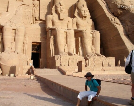 Templo maior de Abu Simbel
