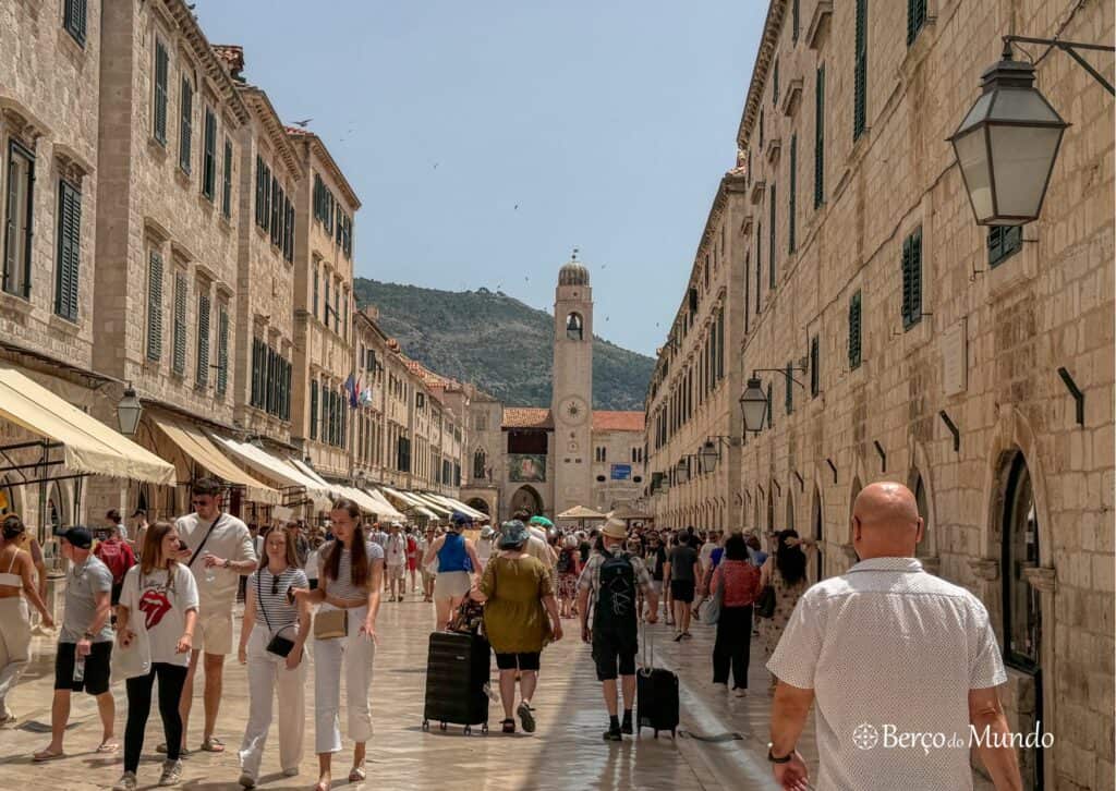 Stradun, a rua pedonal de Drubrovnik