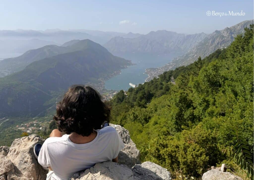 vista sobre a baía de Kotor