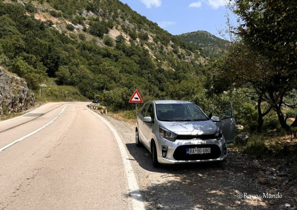 alugue carro na sua viagem ao Montenegro